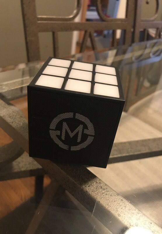 Mobi Cube Speaker