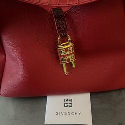 Designer V Shaped Slouch Purse 