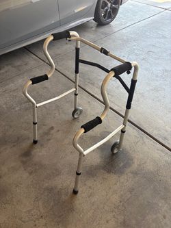Walker with Wheels