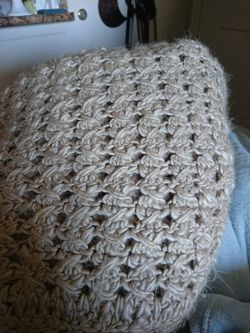 Crochet throw