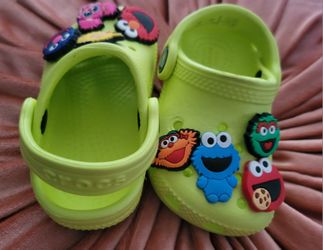 Custom CROCS Sesame Street Elmo Cookie Monster Oscar Grouch Abby Charms C4 NEW