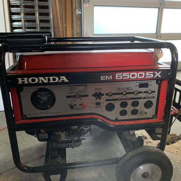 Pending Honda EM 6500 SX generator with key start for Sale in