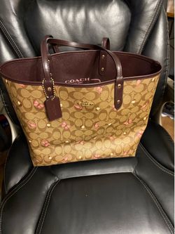 Coach Reversible Butterfly Tote used once $300