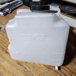 Coolant Reservoir Overflow tank