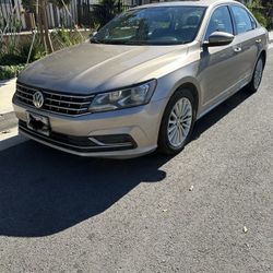 2016 Volkswagen Passat