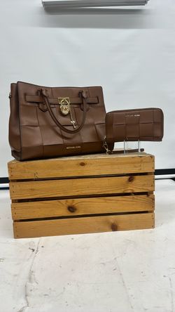 Michael Kors Hamilton Tote Bag and Wallet Set