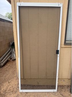 Screen door