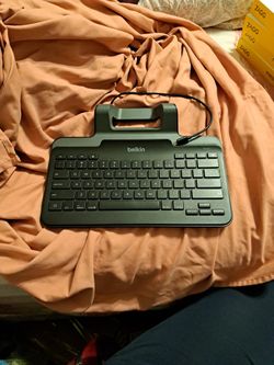 Belkin Keyboard Stand