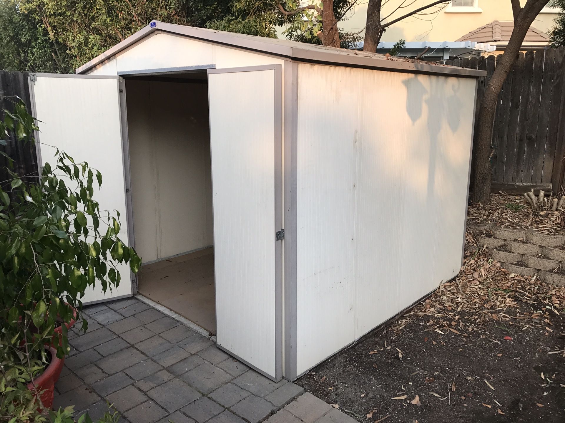 Royal Yard Mate Shed