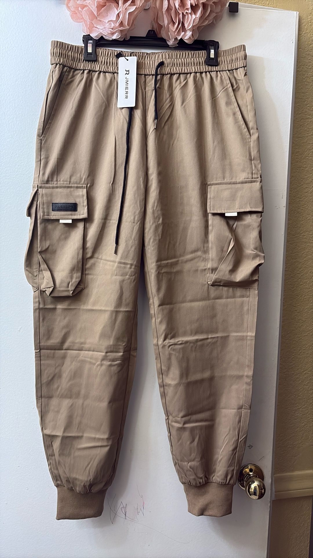 joggers pants