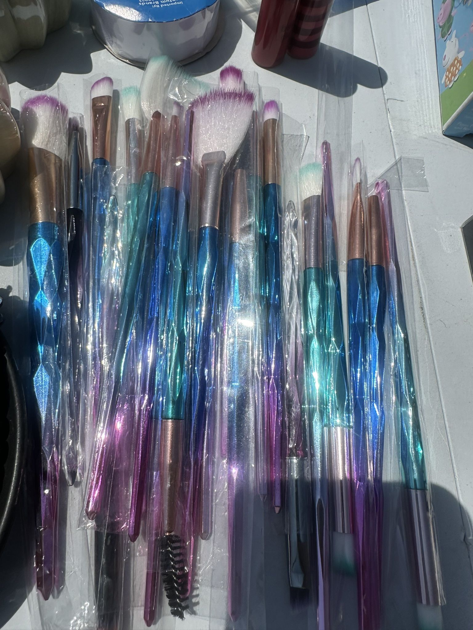 Makeup Brushes $1 New