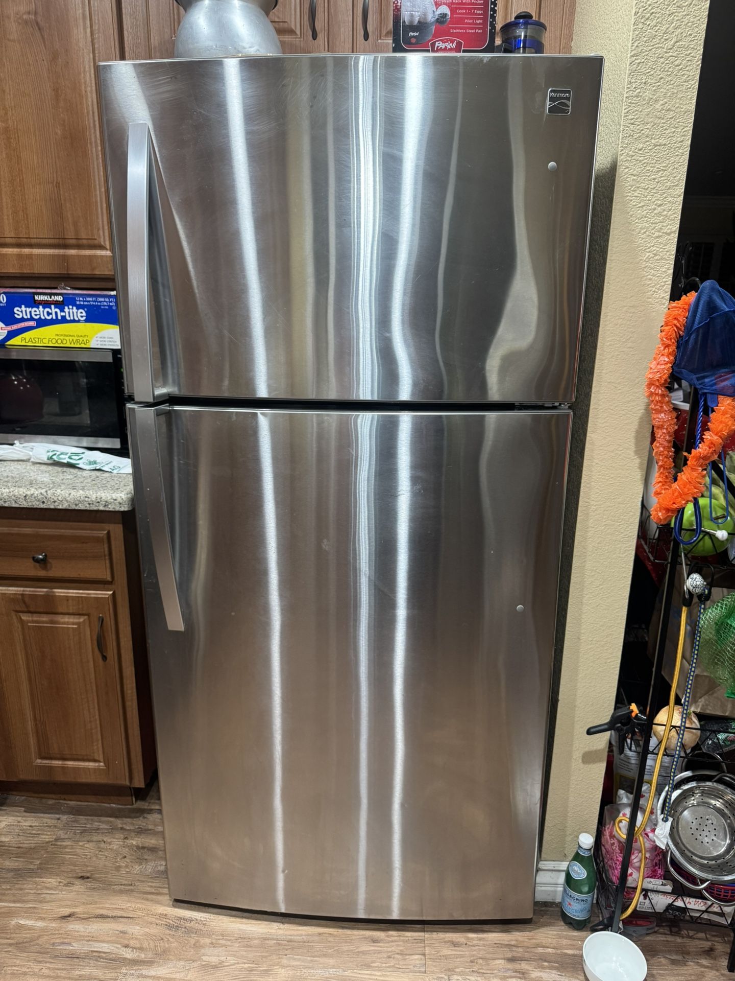 Kenmore Refrigerator 