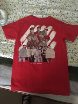 Ikon T shirt kpop hot topic