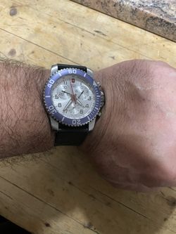 Victorianox Swiss Army Maverick 2 Men’s Watch Sapphire Crystal 