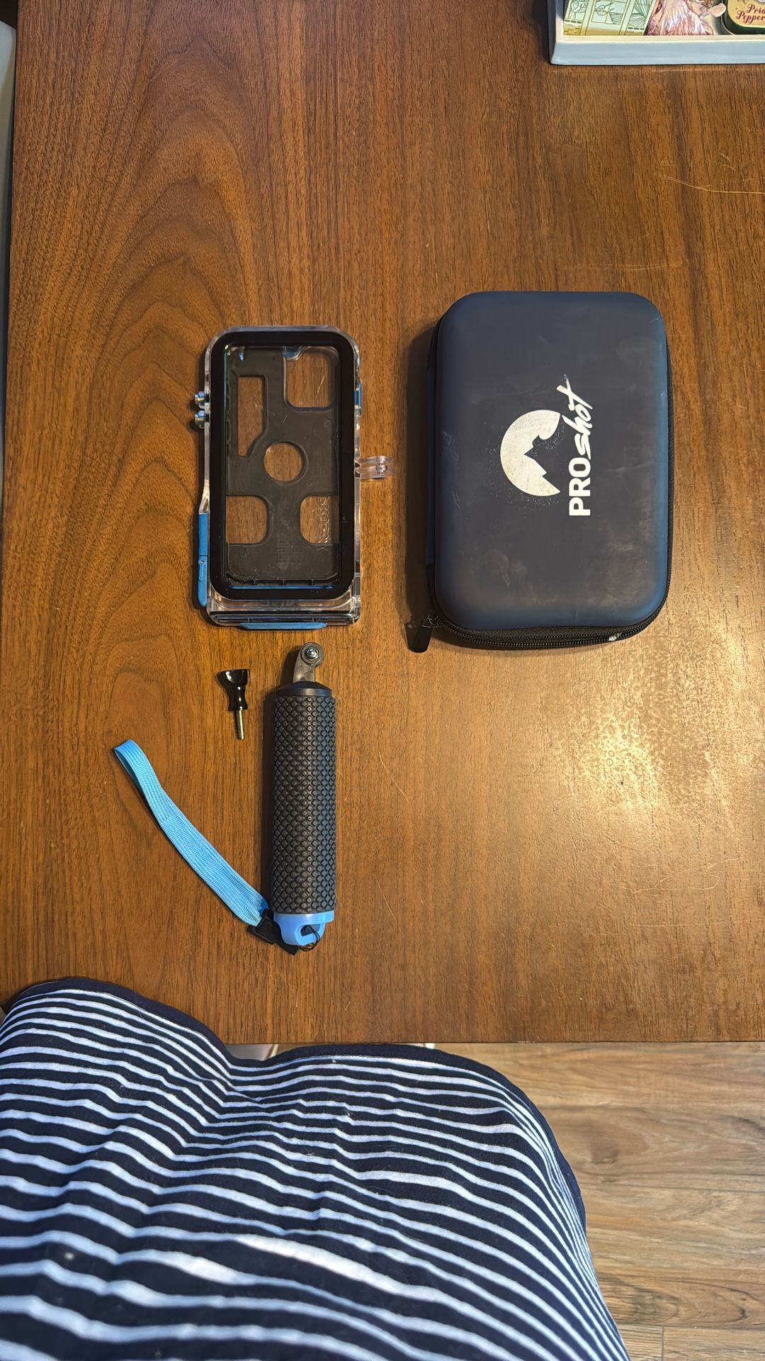ProShot Touch for iPhone 12 & 12 Pro with Floating Hand Grip SKU: PT12/12PRO