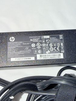 HP AC Adapter PPP012H-S 90W 19V 4.74A (608428-002)