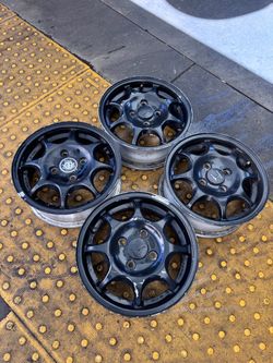 OEM honda Wheels 13" bolt pattern 4x100