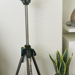  Dynex DX-TRP60 Universal Tripod - Open Box Never Used