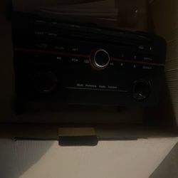 2008 Mazda 3 Radio AM FM Cd Player Receiver Replacement P/N:BAR5 66 AR0 Fits OEM Used Auto Parts