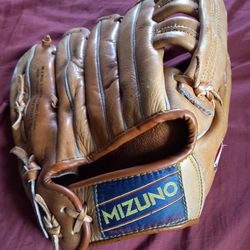 Pete Rose Mizuno Baseball Glove Vintage 