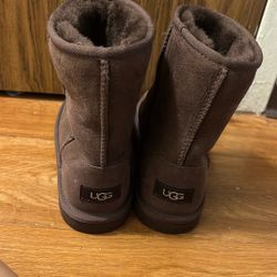 UGG Classic 