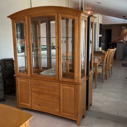 Illuminating Mirrored China Cabinet