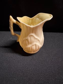 Belleek Ireland Lotus Miniature Cream Pitcher