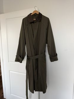 London Fog Towne Trench Coat 44 Long (Belted)