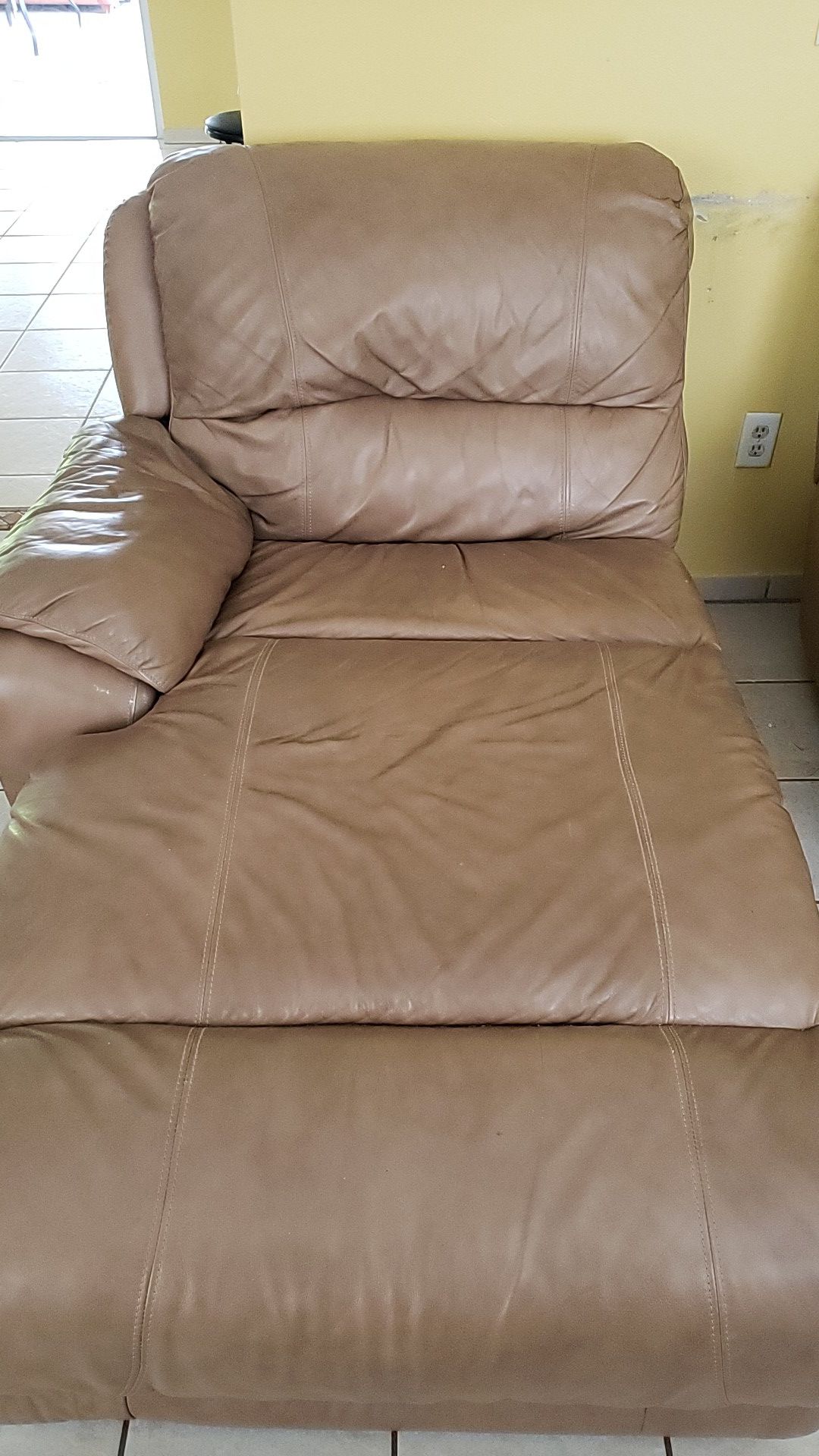 Sofa / couch