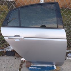 04-08 acura tl right side rear door