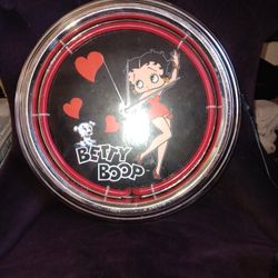 Betty Boop. Clock