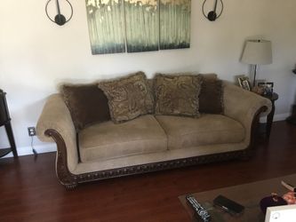 Sofa and loveseat set