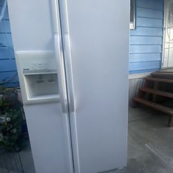 White,  Kenmore Refrigerator 