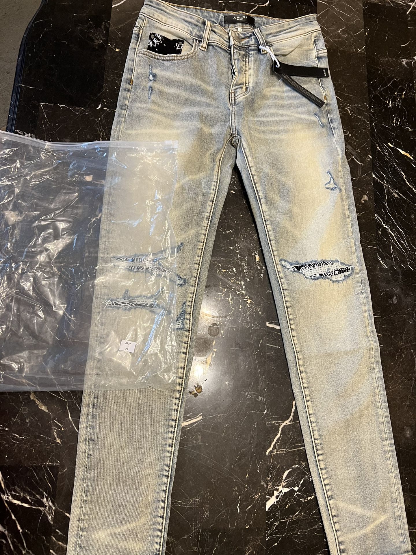 Amiri Jeans