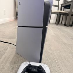 PS5 Digital Edition – New (Open Box)