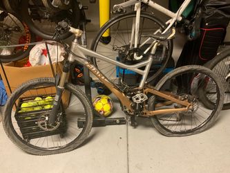 Giant Mountain Bike