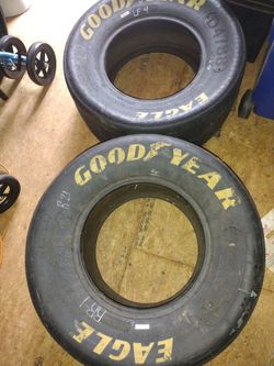 GOOD/YEAR RACING TIRES.
