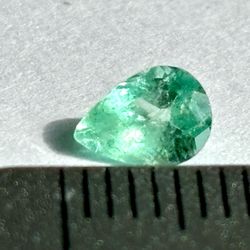 0.455 cts Genuine Colombian emerald -cut loose, gemstone, natural emerald 