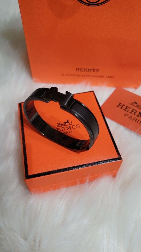 Bracelets Hermes