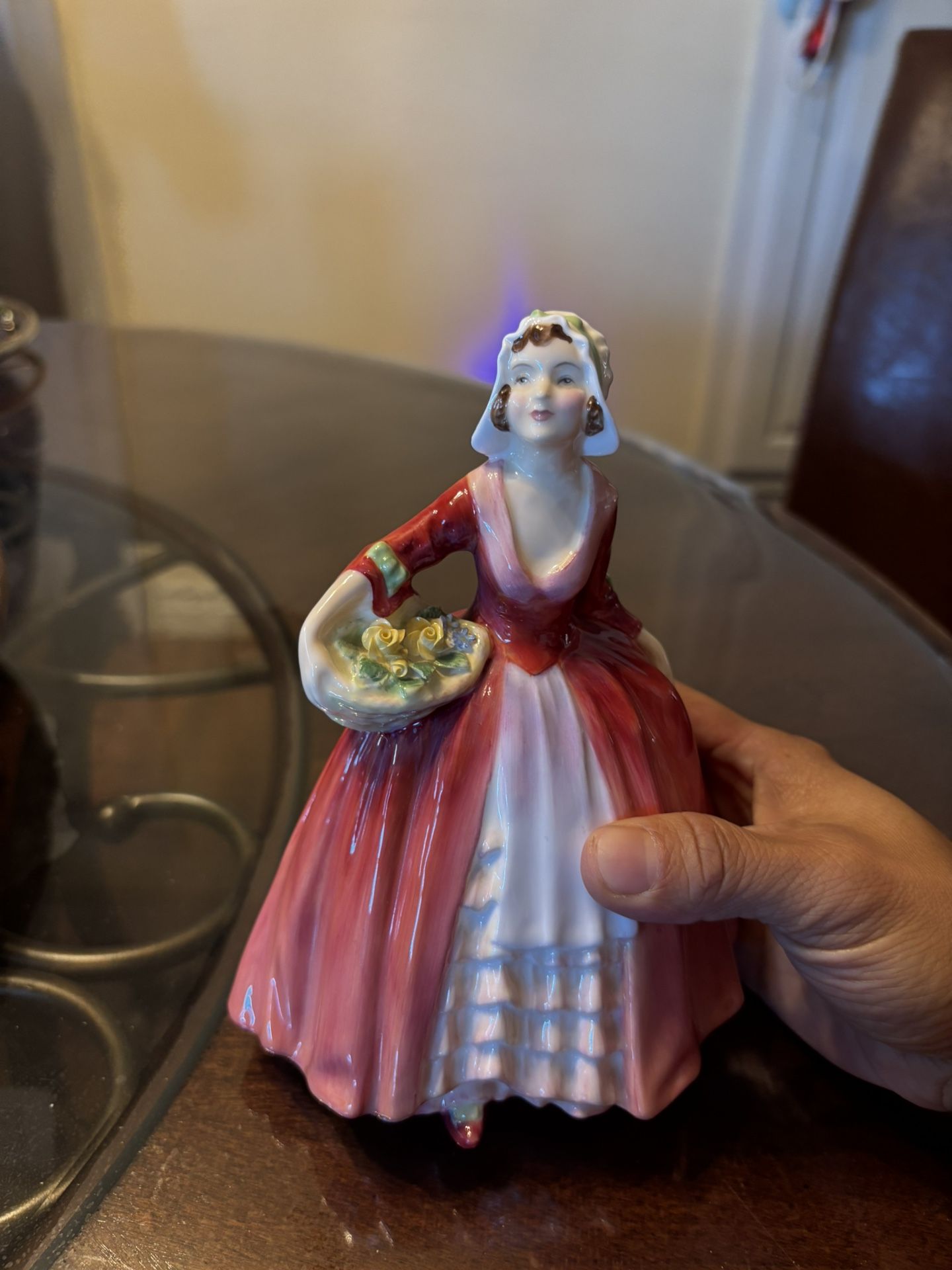 Royal Doulton Figurine "Janet" HN 1537 Bone China England Vintage Estate