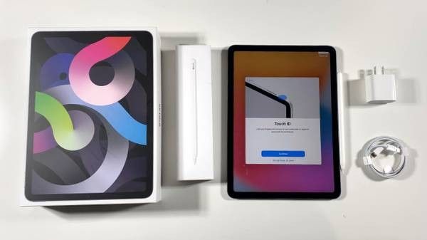 NEW APPLE IPAD AIR 4 4TH GEN 256GB CELLULAR + WiFi + KEYBOARD CASE