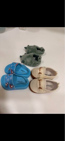 Baby shoes