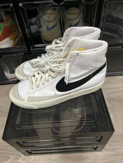Nike blazer size 8