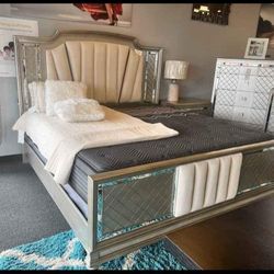 Chevanna Platinum Cal. King Upholstered Panel Bed
