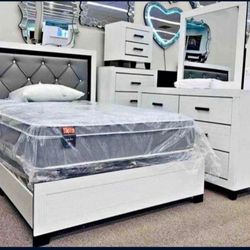 Brand New 5pc Bedroom Set For $999