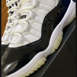 Jordan 11 Gratitude Size 8