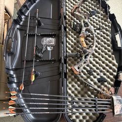 Hoyt Trykon 75th Anniversary – FULLY LOADED w/  Accessories 