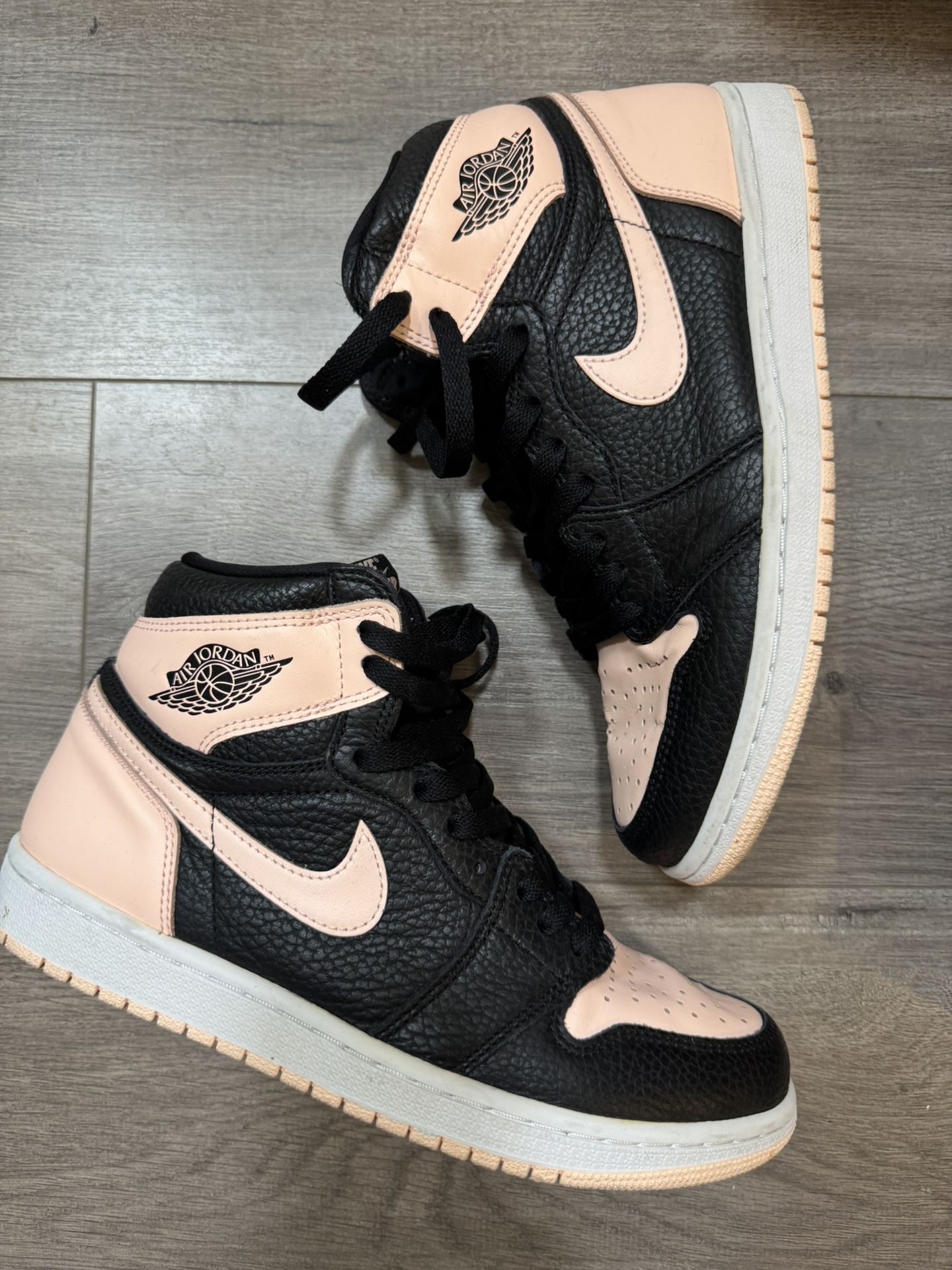 Nike Air Jordan 1 High Size 8 Men Used No Box display picture 2