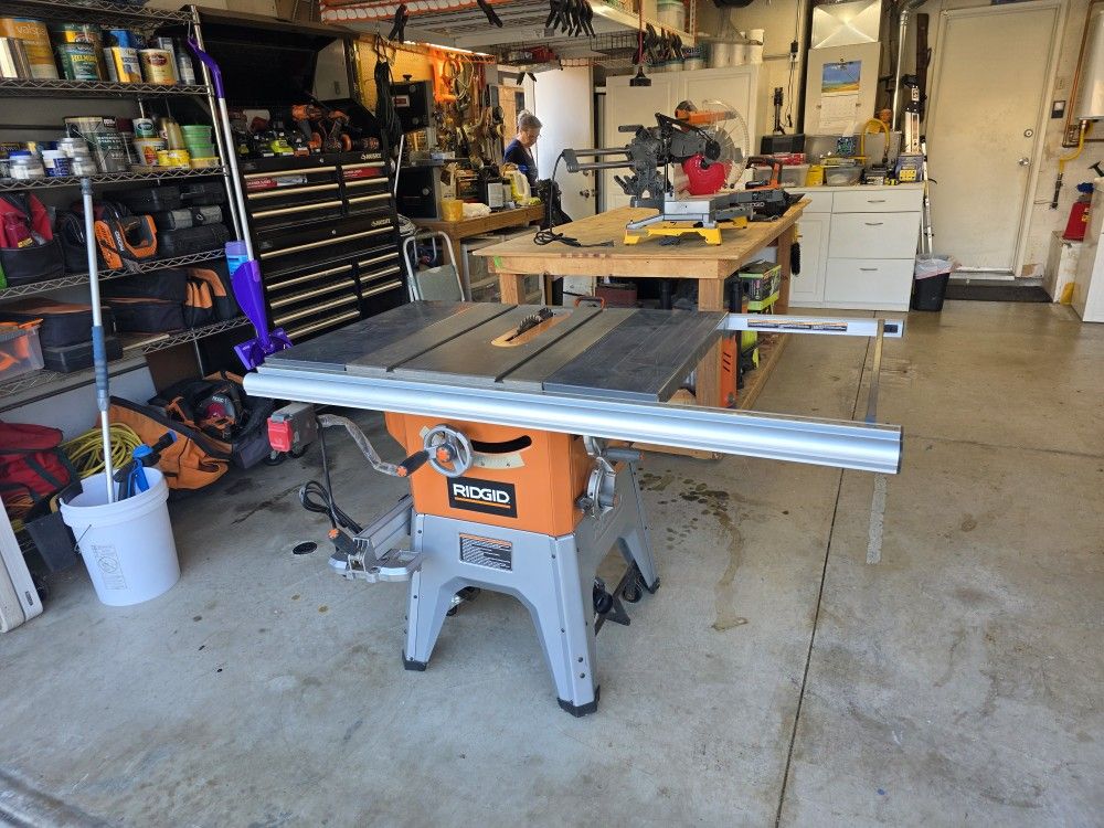 Ridgid 10" Table Saw