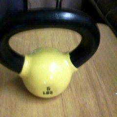 Kettle Worx 5 lb Vinyl-Coated Kettlebell – Compact Home Workout Gear for Strength & Cardio